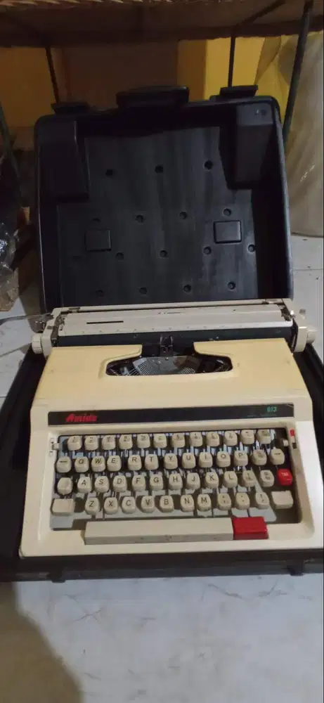 Mesin Ketik Manual