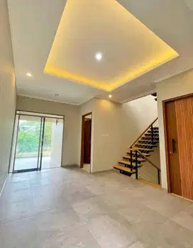 Dijual Rumah Baru /Villa Eksklusif Dan Mewah di Dago Bandung