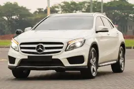 (DP 20jt) Mercedes Benz GLA200 AMG 2017