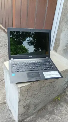 Laptop Acer Slim