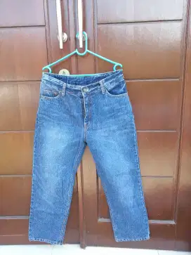 Celana Jeans Biru Denim
