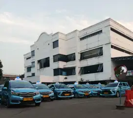 Lowongan Supir Taksi Blue Bird