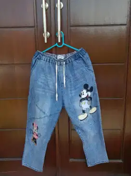 Celana Jeans Mickey Mouse