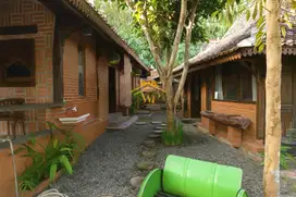 RUMAH LIMASAN & JOGLO STRATEGIS DI JALAN GODEAN SLEMAN