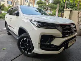 (CASH) TOYOTA FORTUNER VRZ TRD 2.4 DIESEL 2021 PUTIH WHITE ISTIMEWA