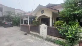 Dijual Rumah Luas di Galaxy Bekasi