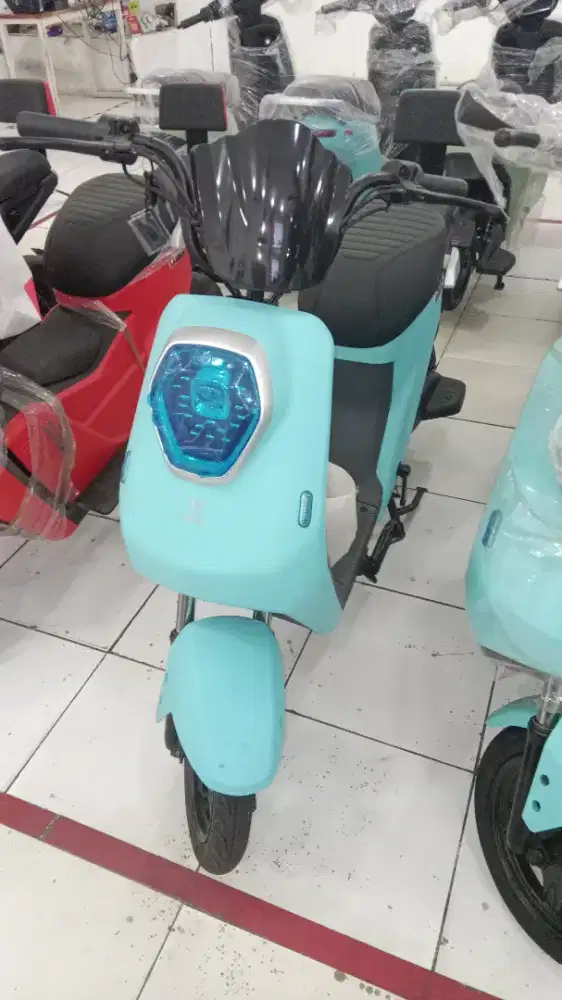 JUAL SEPEDA LISTRIK M60 CASH/KREDIT