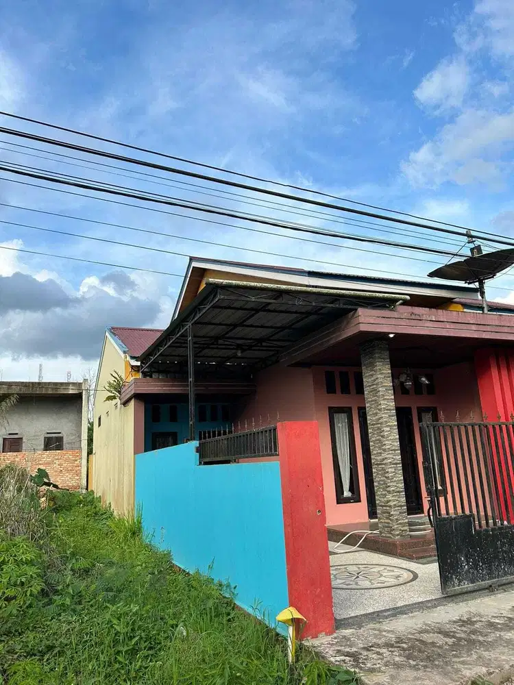 Dijual Rumah (depan RS Moeis samarinda)