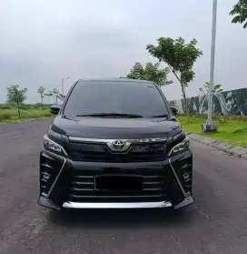 VOXY 2.O MATIC 2018