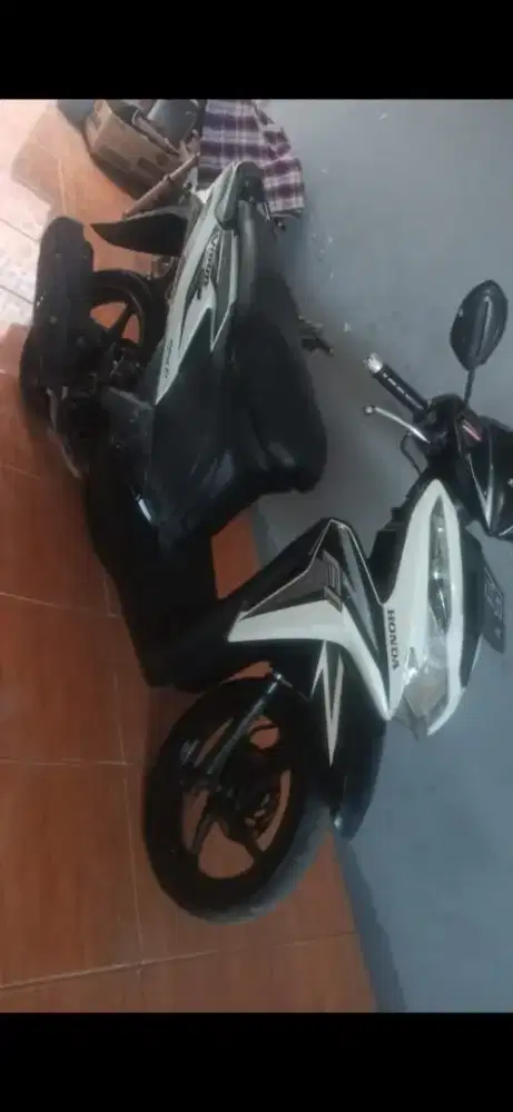Kereta Vario 125 KZR 2013 ss lengkap