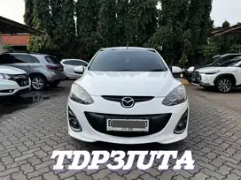 MAZDA 2 R HB AT 2013 WHITE EDITION UPGRADE RZ