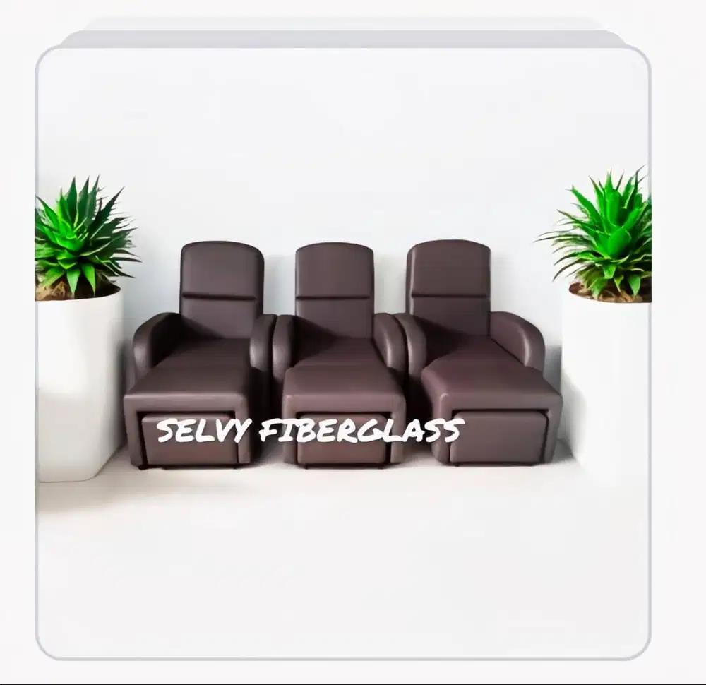 menyediakan kursi refleksi manual siap kirim