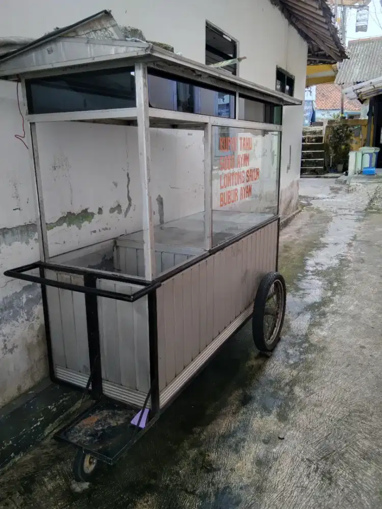 Gerobak Gorengan ( uduk, soto dll)