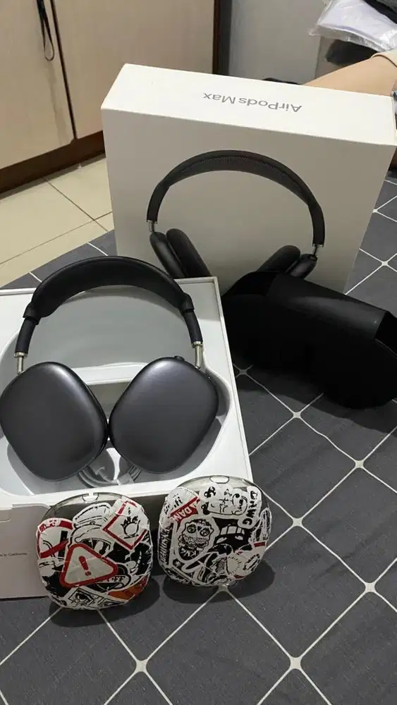 AIRPODS MAX GEN 1 SPACE GREY