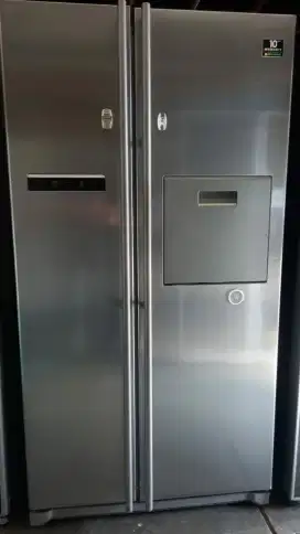Kulkas Mewah Side By Side Samsung With Minibar