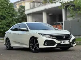 [TERMURAH] Honda Civic 1.5 Turbo HB AT