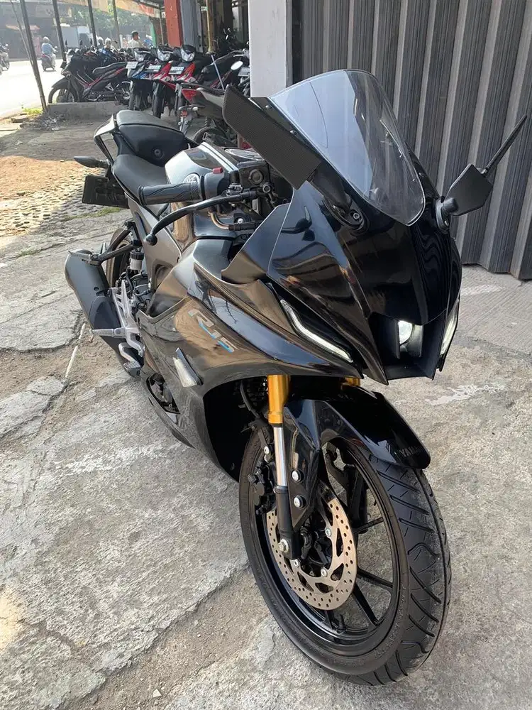 Yamaha R15 thn 2023