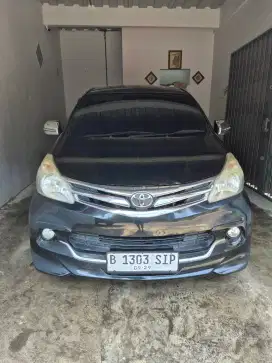 Toyota avanza luxsury