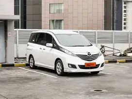 Mazda Biante Skyactive 2.0 2014 putih matic