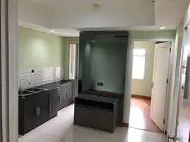 ready unit apartemen green lake sunter,2kamar,semifurnished siap huni