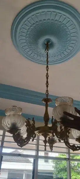 Lampu hias gantung