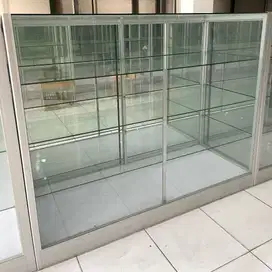 READY!! Etalase lemari kaca custom toko mulus perfect condition 99%