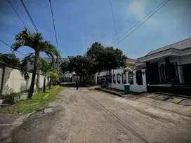 Dalam Perumahan, Tanah Cinere Dekat Gerbang Tol Limo utama