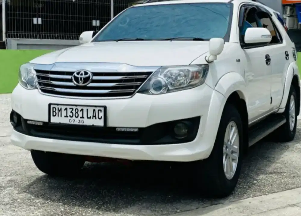 Bismillah...dijual Toyota Fortuner  G M/T Th. 2012