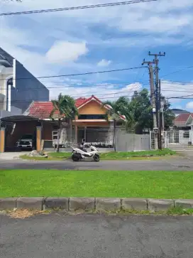 Rumah Siap Huni Nirwana Eksekutif Rungkut Surabaya