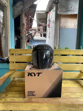 HELM KYT GALAXY PLAT R