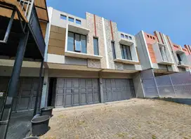 Dijual Ruko Kembar Rendeng Ready di Jl Caringin