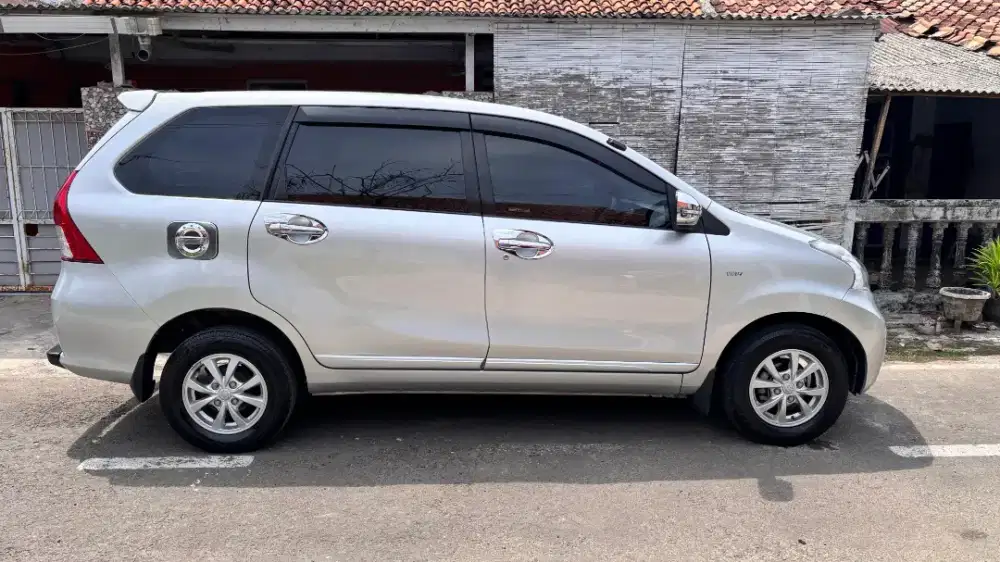 Avanza G MT 2013 Istimewa