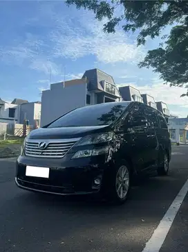 Toyota Vellfire / Alphard 2010
