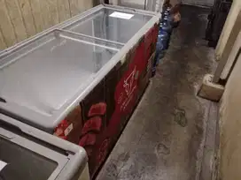 Sliding freezer Aucma 600 Liter