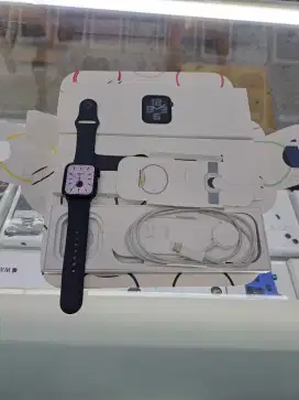 Second Apple Watch SE 2 44mm Midnight IBOX ON Mulus Fullset Nego