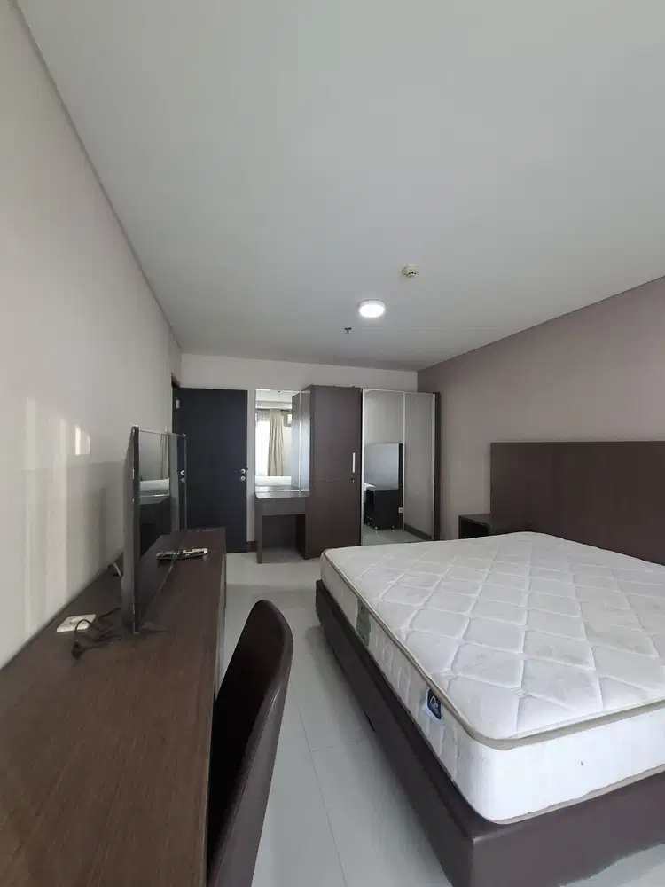 Disewakan 1 Bedroom Lantai Rendah Nyaman Apart. Tamansari Semanggi
