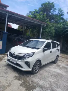 Daihatsu Sigra D 2023