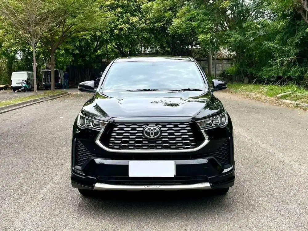 Toyota Innova Zenix V Hybrid Modalista AT
2023 TDP RP 40JT