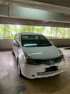Nissan Grand Livina 1.5 SV 2013