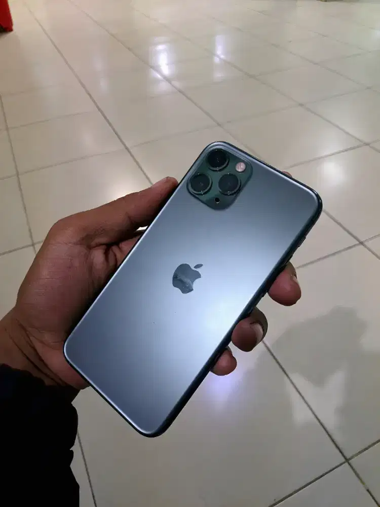 Jual cepat iphone 11 pro 256gb fulset like new