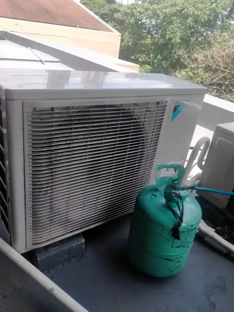 Service AC bongkar pasang AC isi freon AC tukang AC panggilan