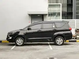 INNOVA 2.0 V AT 2017