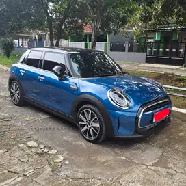 MINI COOPER 5-DOOR 2025 KM 600 (MURAH)