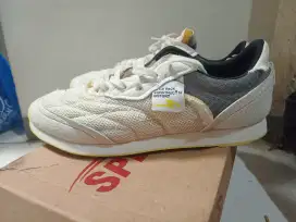 Sepatu specs original ex sampel SZ 41