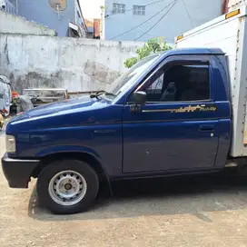 Isuzu Panther box 2012 Diesel