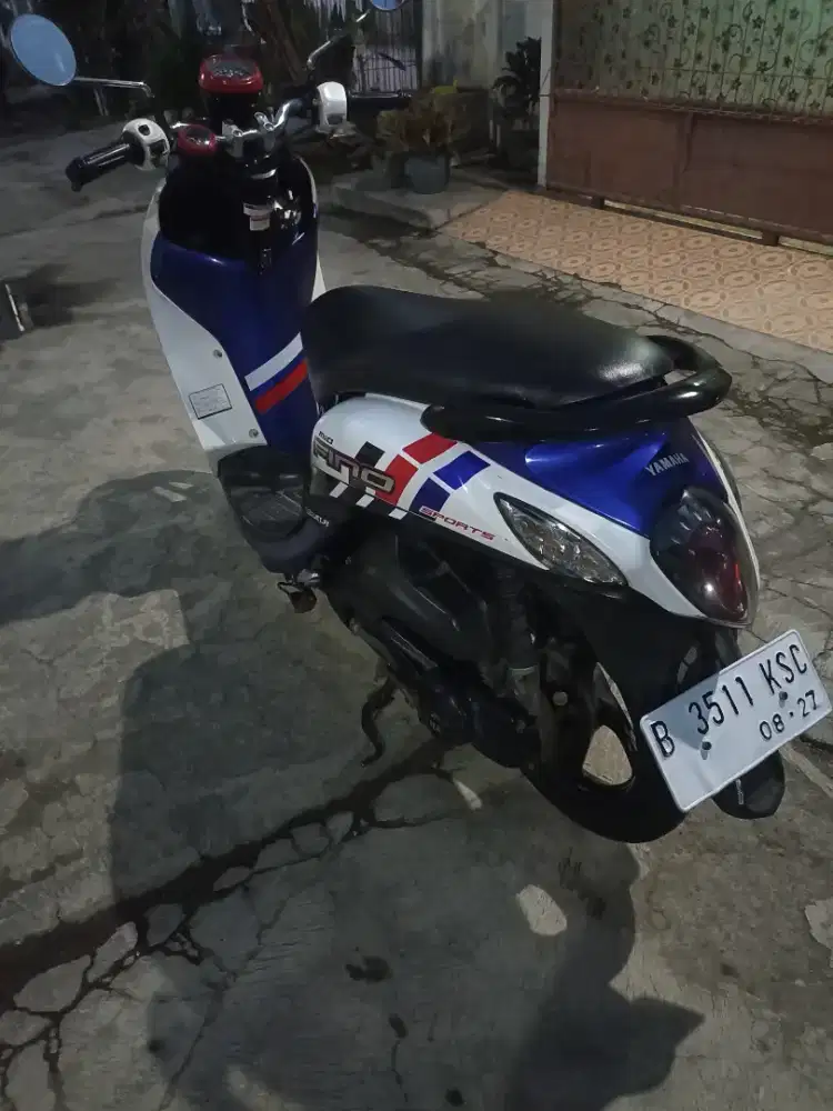 Yamaha fino  th 2014 surat lengkap barang original unit tinggal pake