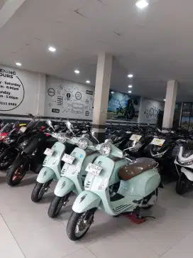 VESPA PRIMAVERA 150 ABS ANTIK