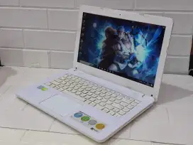 Asus vivobook x441uv Intel core i3 gen 6 double vga