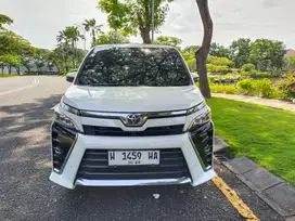 Toyota Voxy 2018 Bensin