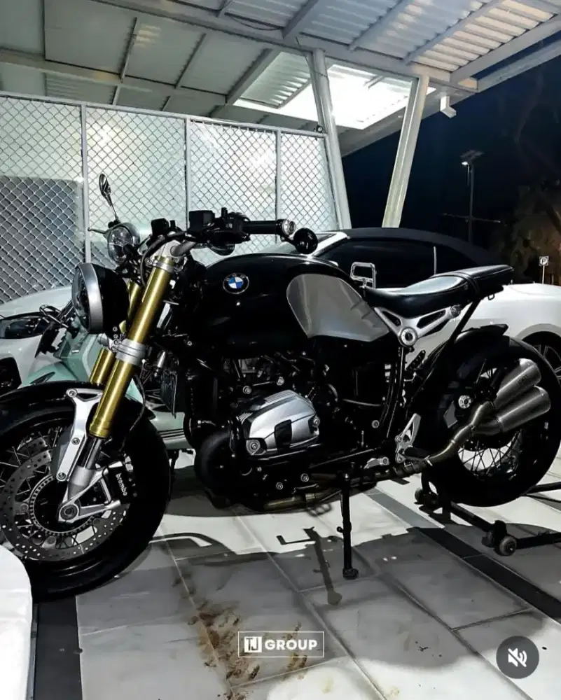 FOR SALE!! BMW R9T ROADSTER 2017
